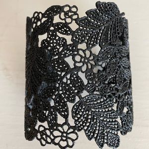Black metal cuff